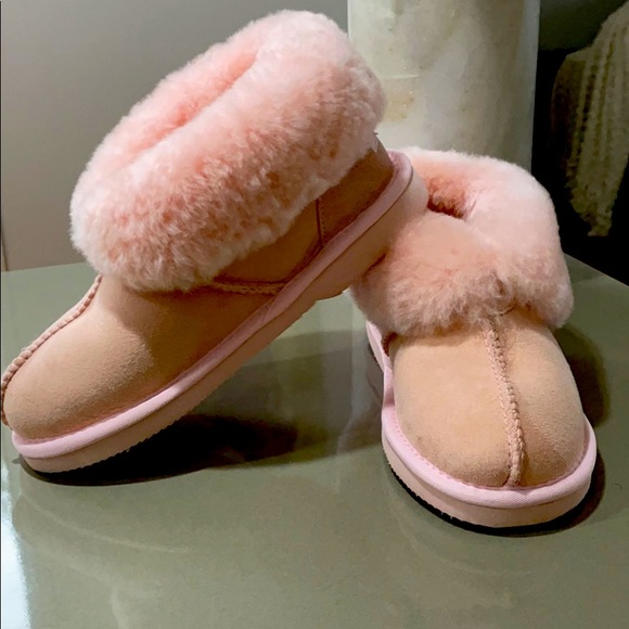 UGG Shoes - UGG GENUINE ladies pink slippers - NEW - Size 5-6